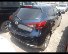 Mazda Mazda2 2021