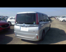 Toyota Noah 2020