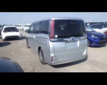 Toyota Noah 2020