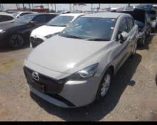 Mazda Mazda2 2024
