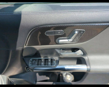 Mercedes Benz GLA-class 2021