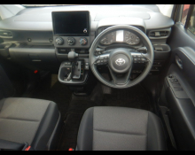 Toyota Sienta 2025