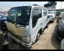 Isuzu Elf 2019