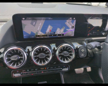 Mercedes Benz GLA-class 2021