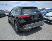 Mercedes Benz GLA-class 2021