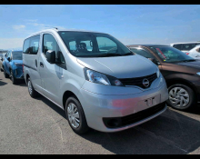 Nissan NV200 2022
