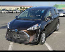 Toyota Sienta 2020