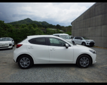 Mazda Mazda2 2023