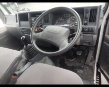 Isuzu Elf 2015
