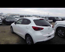 Mazda Mazda2 2020