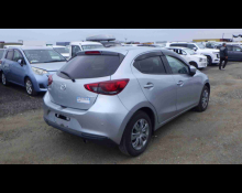 Mazda Mazda2 2020