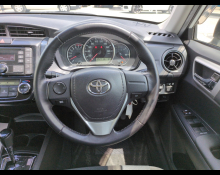 Toyota Corolla Axio 2016