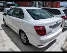 Toyota Corolla Axio 2016