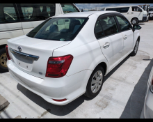 Toyota Corolla Axio 2016