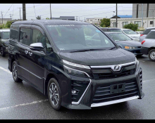 Used Toyota Voxy Cars For Sale in Japan