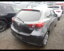 Mazda Mazda2 2022