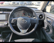 Toyota Corolla Fielder 2015