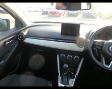 Mazda Mazda2 2023