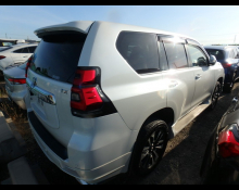 Toyota Land Cruiser Prado 2023
