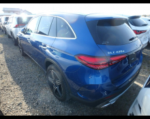 Mercedes Benz GLC-class 2023