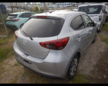 Mazda Mazda2 2022