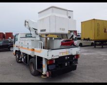 Isuzu Elf 2011