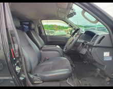Toyota Hiace Van 2017