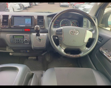 Toyota Hiace Van 2017
