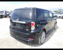Toyota Corolla Rumion 2011
