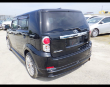 Toyota Corolla Rumion 2011