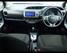 Toyota Vitz 2015
