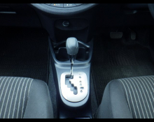 Toyota Vitz 2015