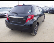 Toyota Vitz 2014