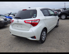 Toyota Vitz 2017
