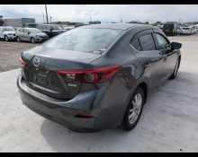 Mazda Axela 2018