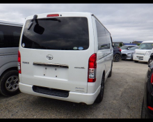 Toyota Hiace Van 2015