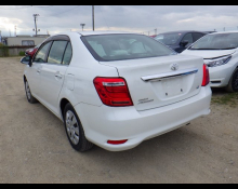 Toyota Corolla Axio 2017