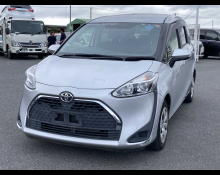 Toyota Sienta 2021