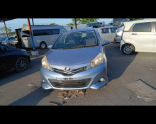 Toyota Vitz 2012