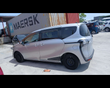 Toyota Sienta 2021