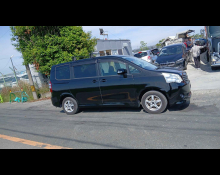 Toyota Noah 2014