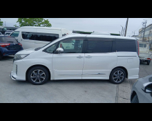 Toyota Noah 2019