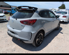 Mazda Mazda2 2024