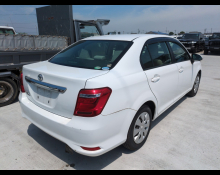 Toyota Corolla Axio 2015