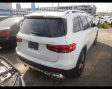 Mercedes Benz GLB-Class 2023