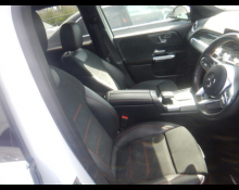 Mercedes Benz GLB-Class 2023