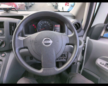 Nissan NV200 2022