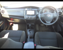 Toyota Corolla Axio 2017