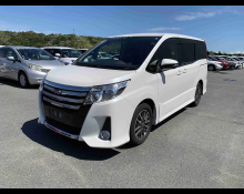 Toyota Noah 2017