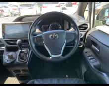 Toyota Noah 2017